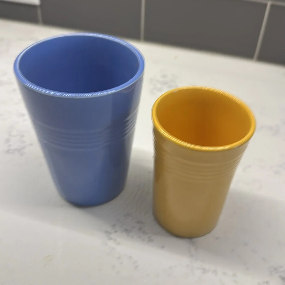 Blue Hazel Atlas Juice Glasses Blue and Yellow Ceramic Tumblers - Picture 5 of 5